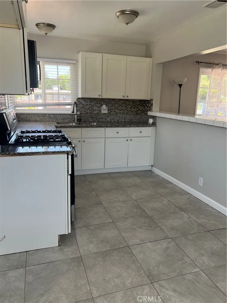 317 Terry Lane Hemet, CA 92544