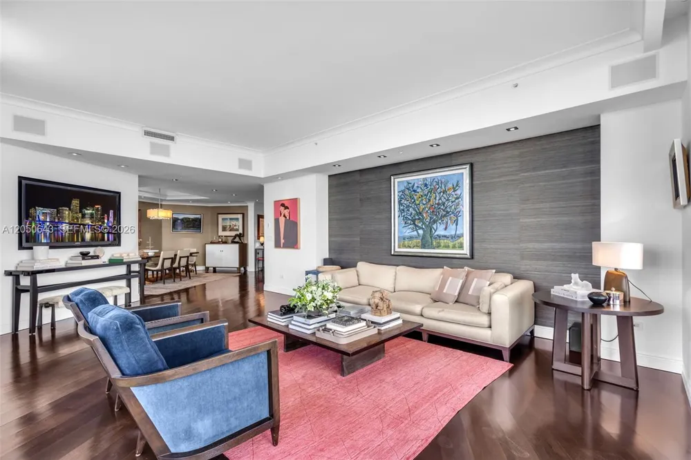 848 Brickell Key Drive #LPH4401 Miami, FL 33131