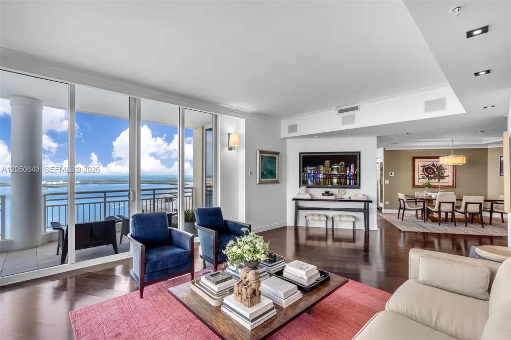 848 Brickell Key Drive #LPH4401 Miami, FL 33131