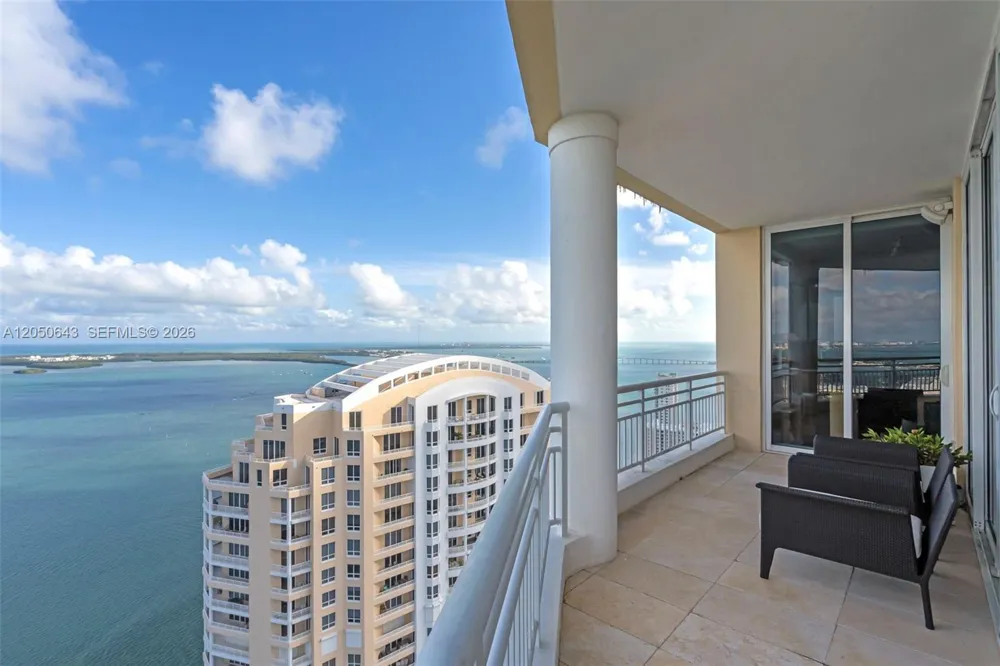 848 Brickell Key Drive #LPH4401 Miami, FL 33131
