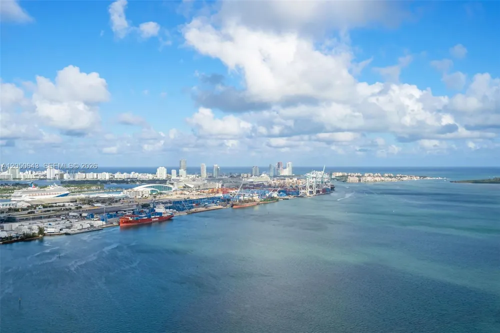 848 Brickell Key Drive #LPH4401 Miami, FL 33131