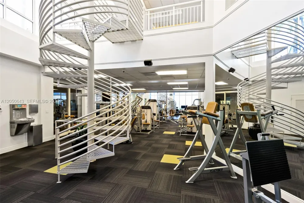 848 Brickell Key Drive #LPH4401 Miami, FL 33131