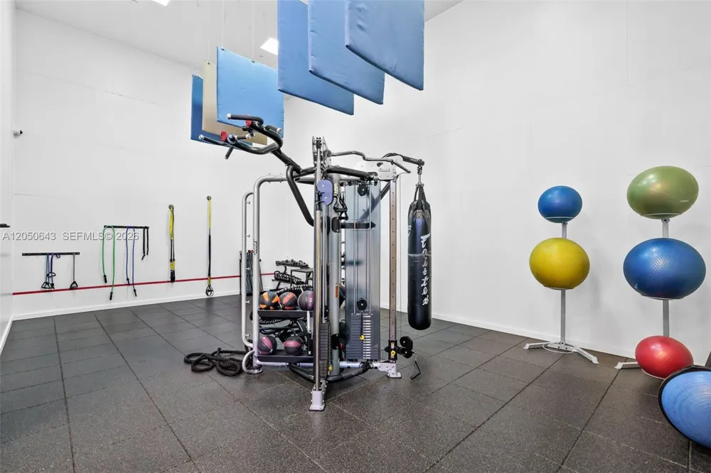 848 Brickell Key Drive #LPH4401 Miami, FL 33131
