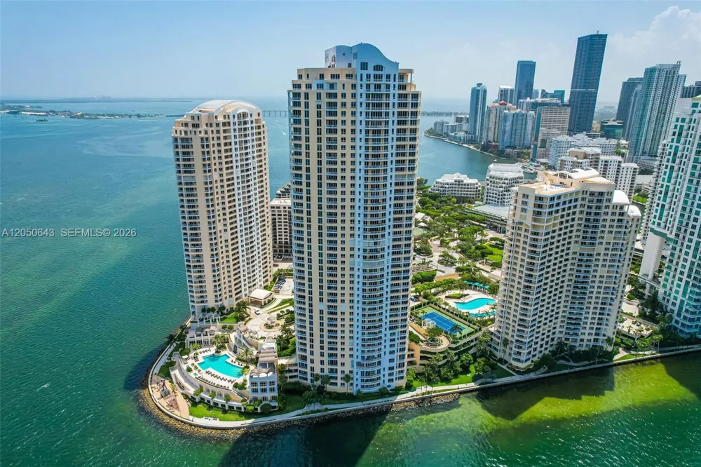 848 Brickell Key Drive #LPH4401 Miami, FL 33131