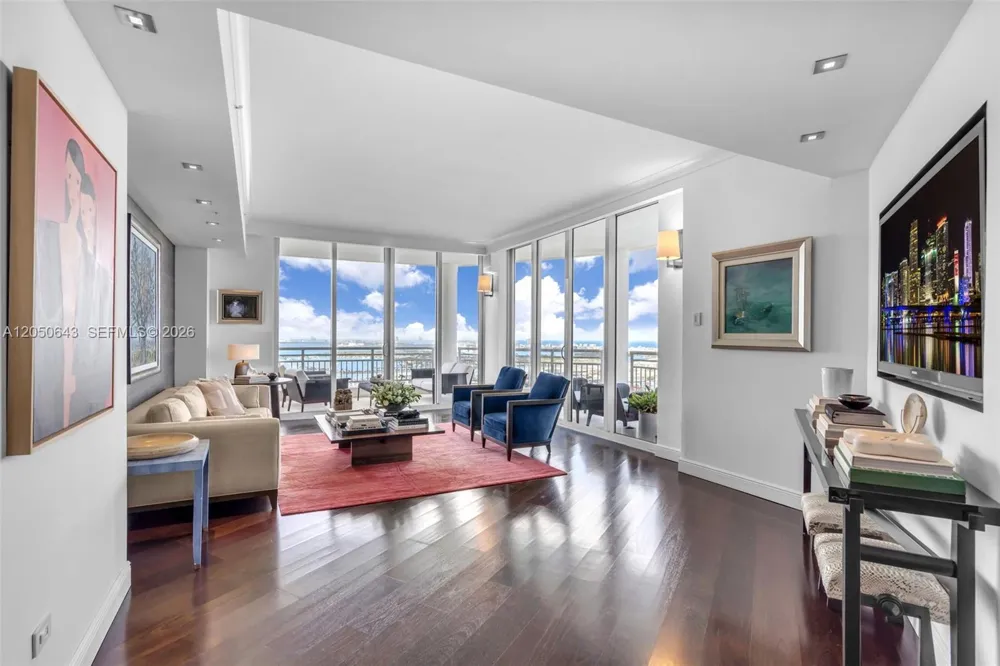 848 Brickell Key Drive #LPH4401 Miami, FL 33131