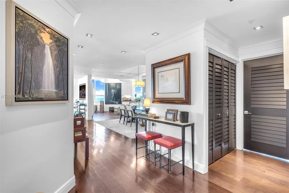 848 Brickell Key Drive #LPH4401 Miami, FL 33131