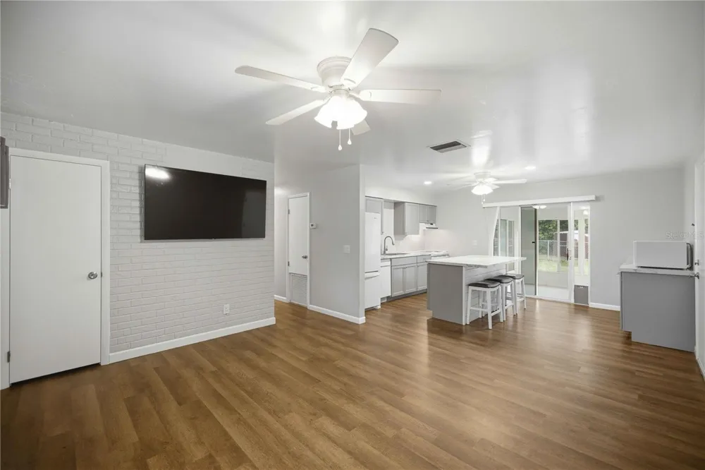 5207 SE 107TH PLACE Belleview, FL 34420