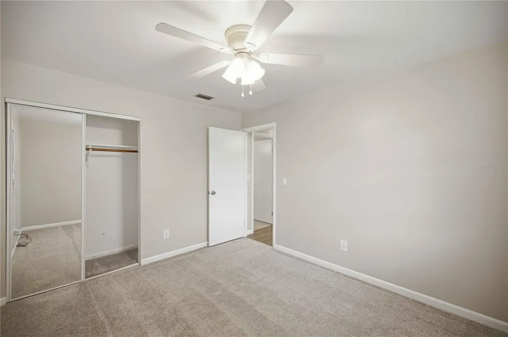 5207 SE 107TH PLACE Belleview, FL 34420