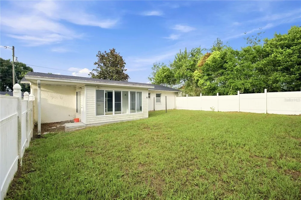 5207 SE 107TH PLACE Belleview, FL 34420
