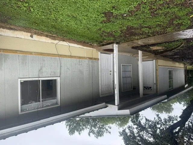 812 Hazelton Street #B San Marcos, TX 78666