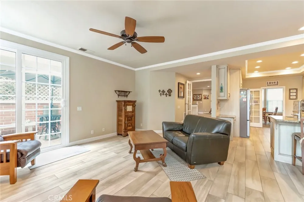 6146 Eaglecrest Drive Huntington Beach, CA 92648