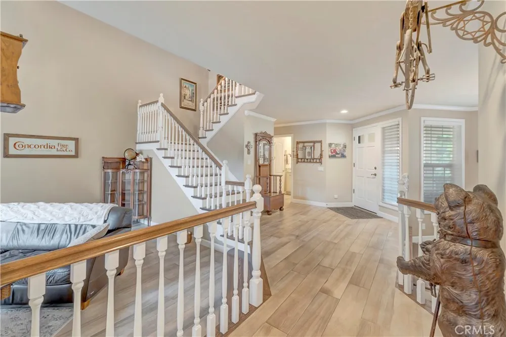 6146 Eaglecrest Drive Huntington Beach, CA 92648