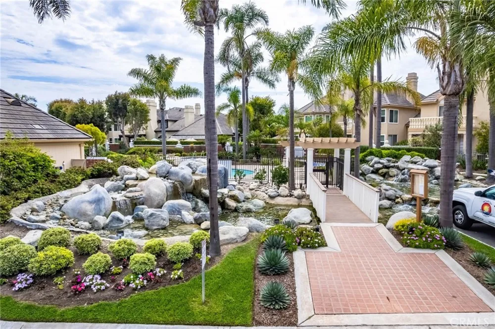 6146 Eaglecrest Drive Huntington Beach, CA 92648