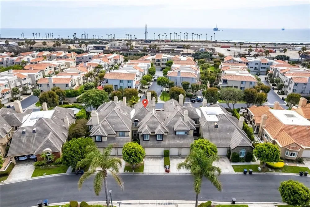 6146 Eaglecrest Drive Huntington Beach, CA 92648