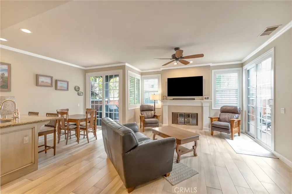 6146 Eaglecrest Drive Huntington Beach, CA 92648