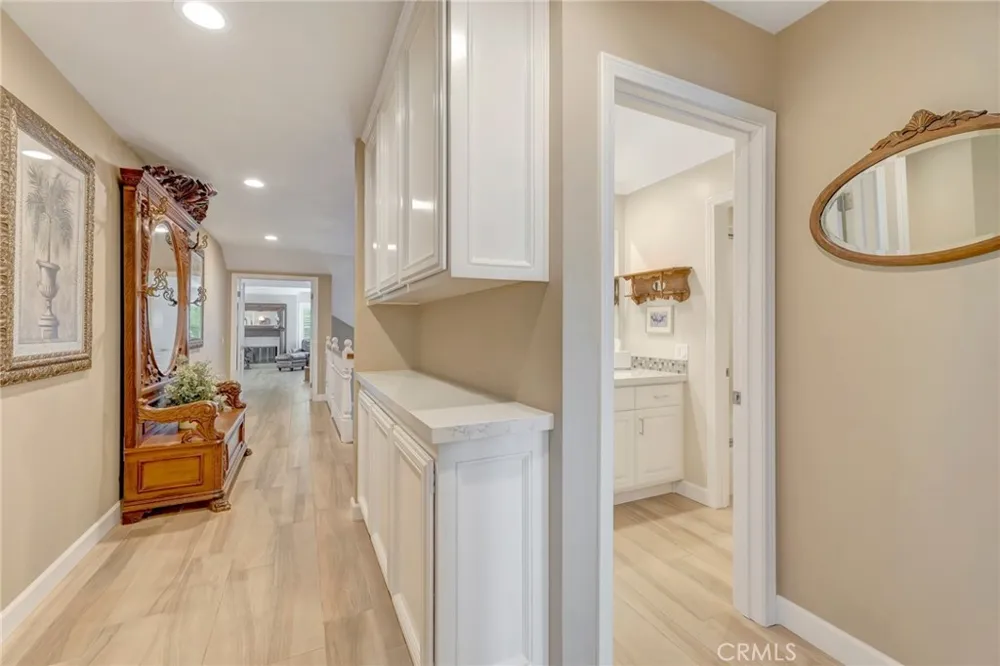 6146 Eaglecrest Drive Huntington Beach, CA 92648