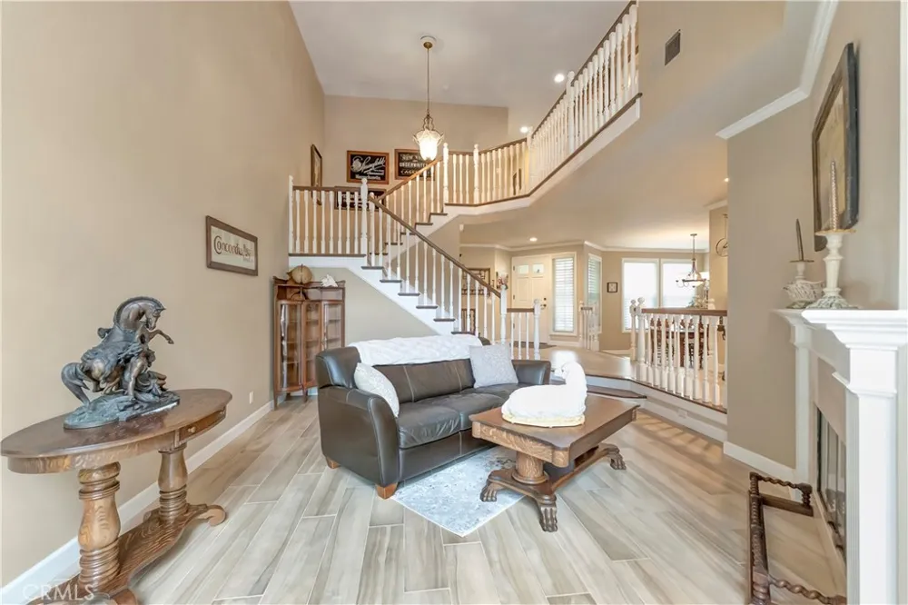 6146 Eaglecrest Drive Huntington Beach, CA 92648
