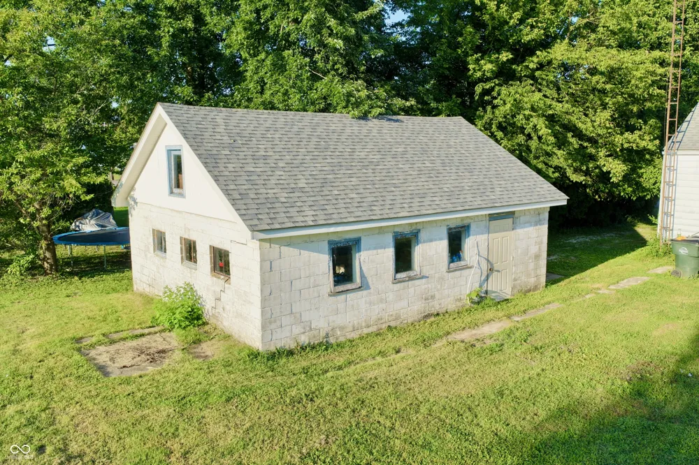 508 S Poplar Brownstown, IN 47220