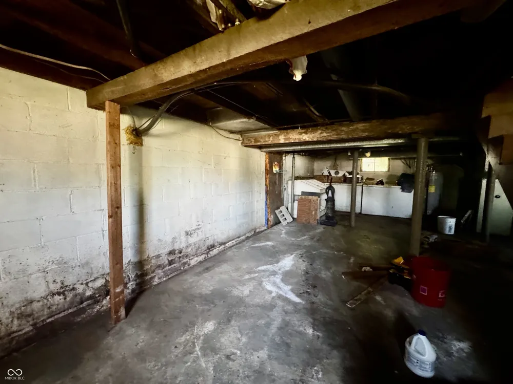 508 S Poplar Brownstown, IN 47220