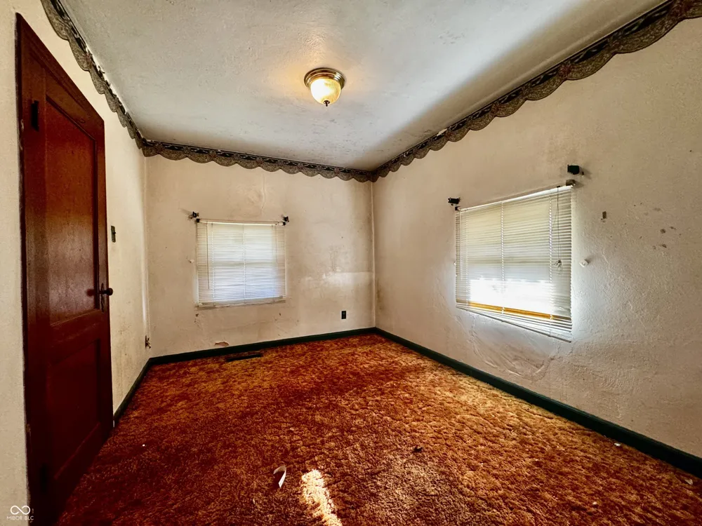508 S Poplar Brownstown, IN 47220
