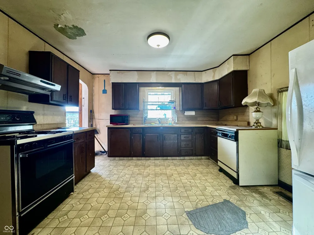 508 S Poplar Brownstown, IN 47220