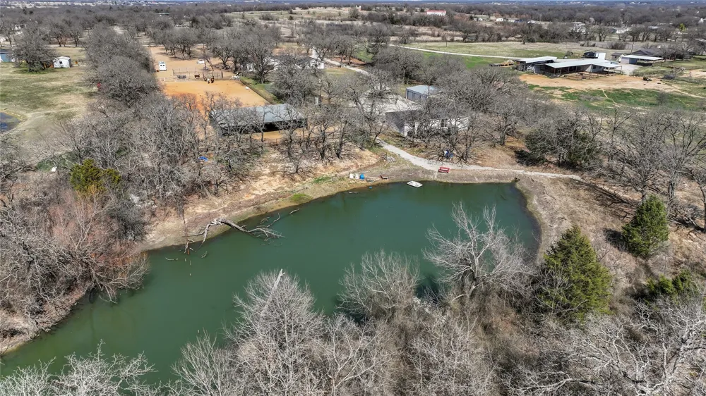 289 County Road 3550 Paradise, TX 76073