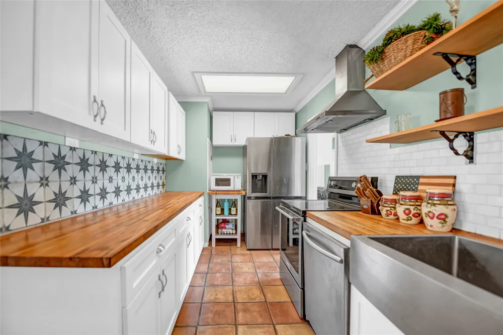 289 County Road 3550 Paradise, TX 76073