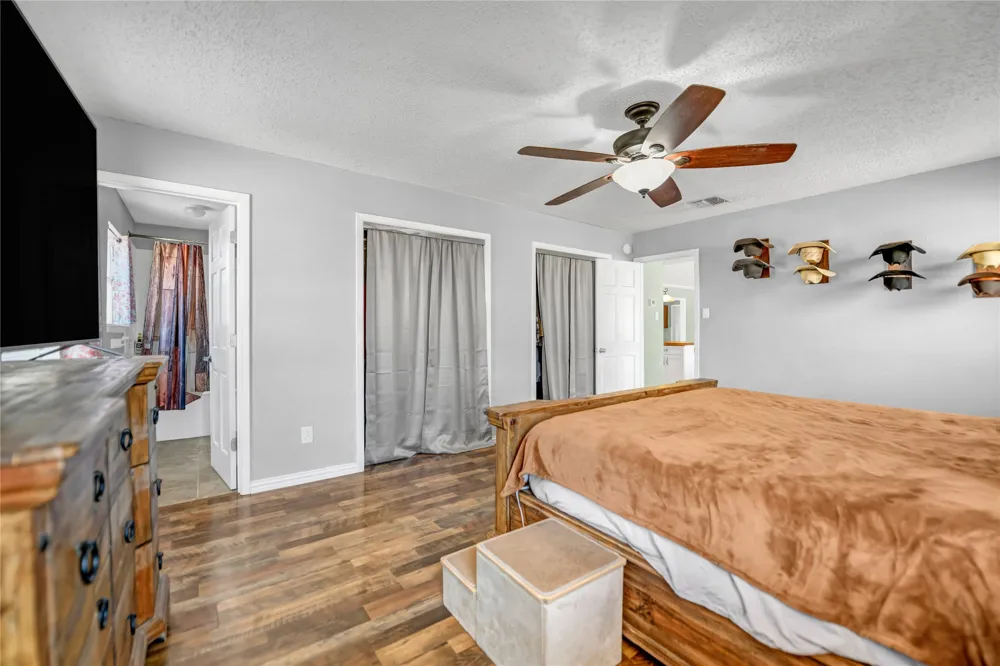 289 County Road 3550 Paradise, TX 76073