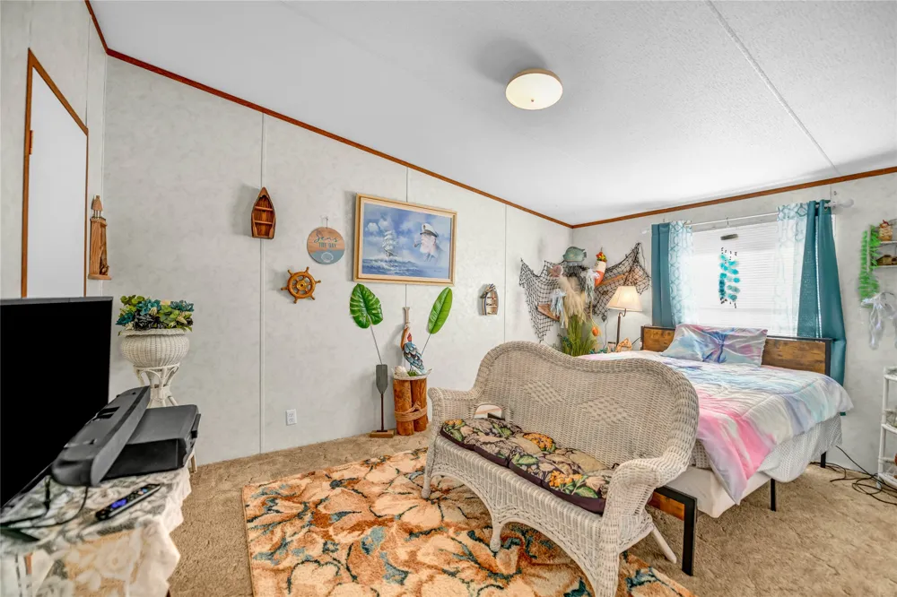 289 County Road 3550 Paradise, TX 76073