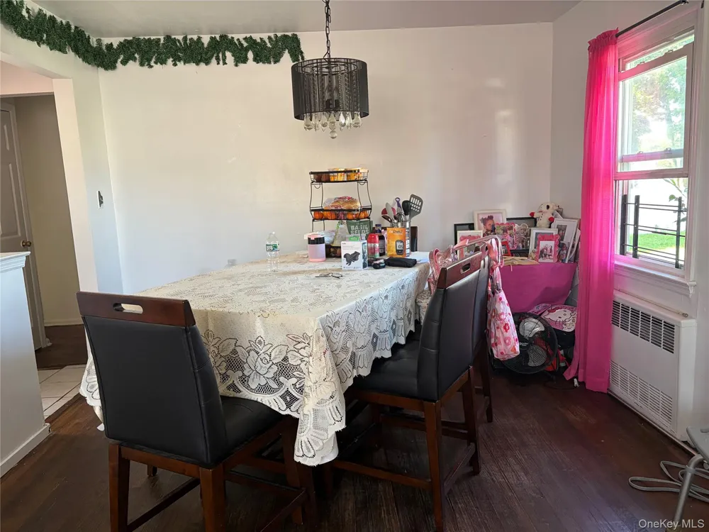 159 Church Street Malverne, NY 11565