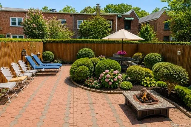 6511 175th Street Fresh Meadows, NY 11365
