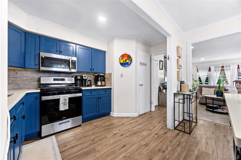 6511 175th Street Fresh Meadows, NY 11365