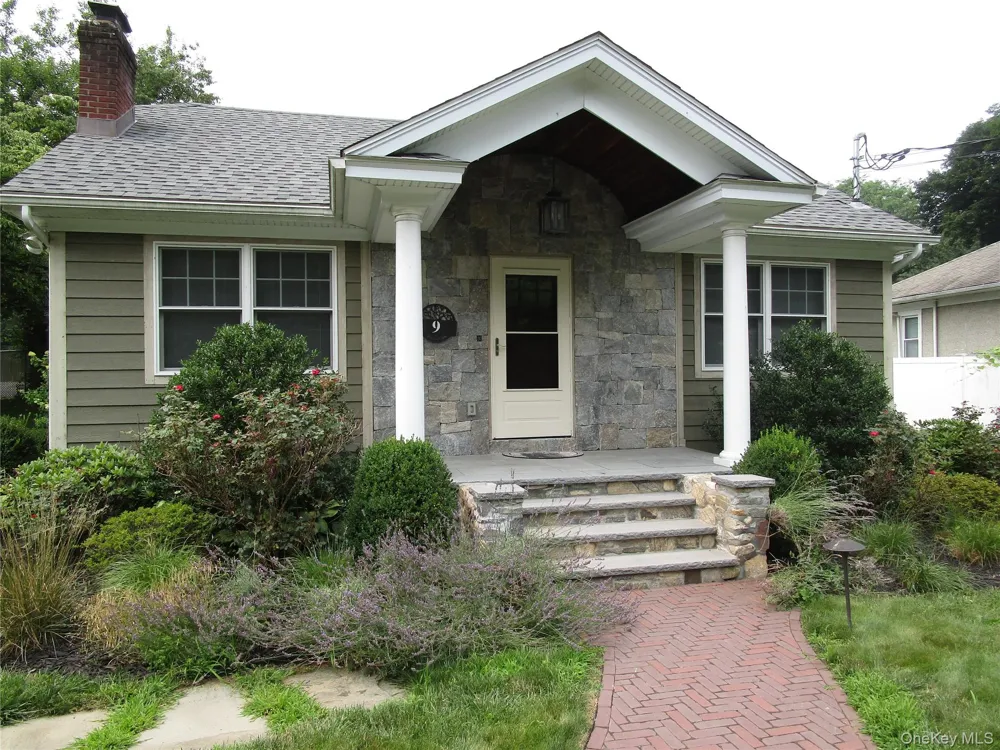 9 Gallows Hill Road Cortlandt Manor, NY 10567