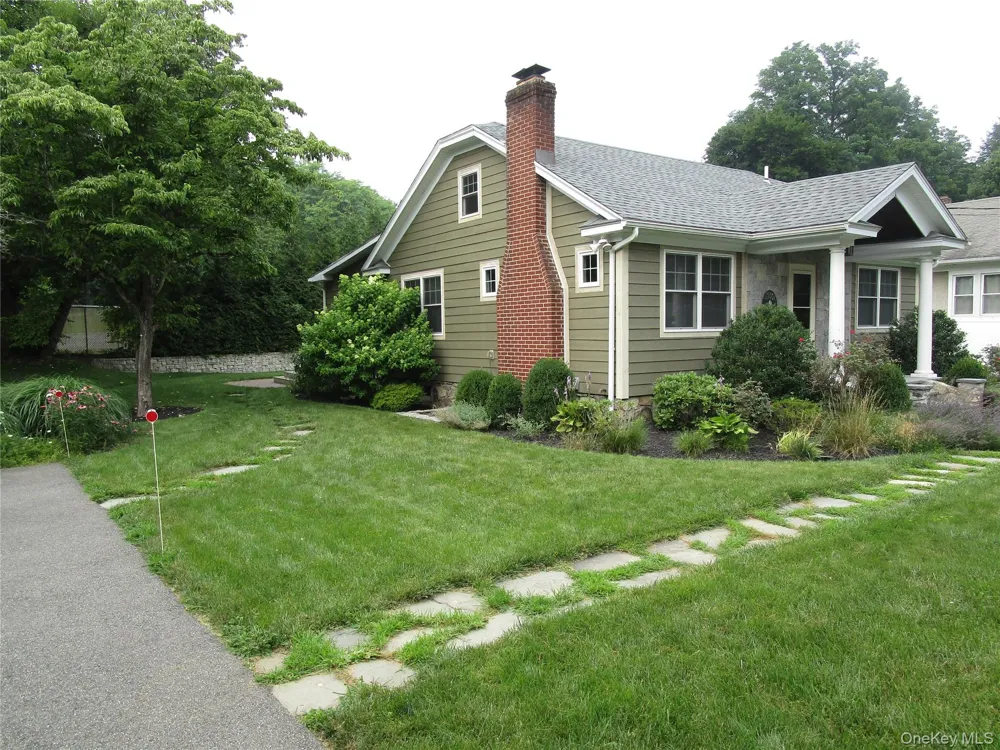 9 Gallows Hill Road Cortlandt Manor, NY 10567