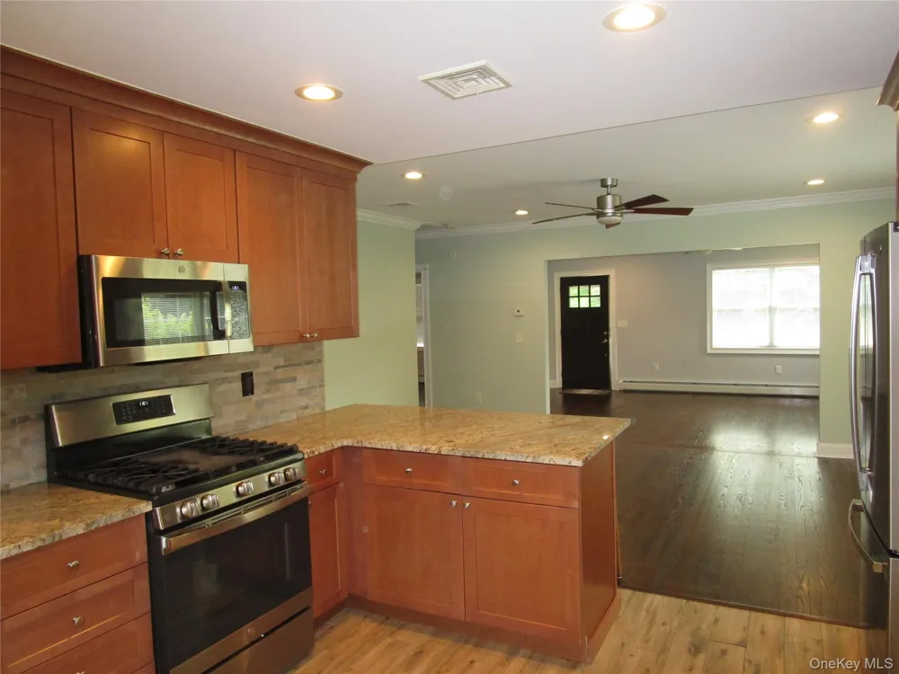 9 Gallows Hill Road Cortlandt Manor, NY 10567