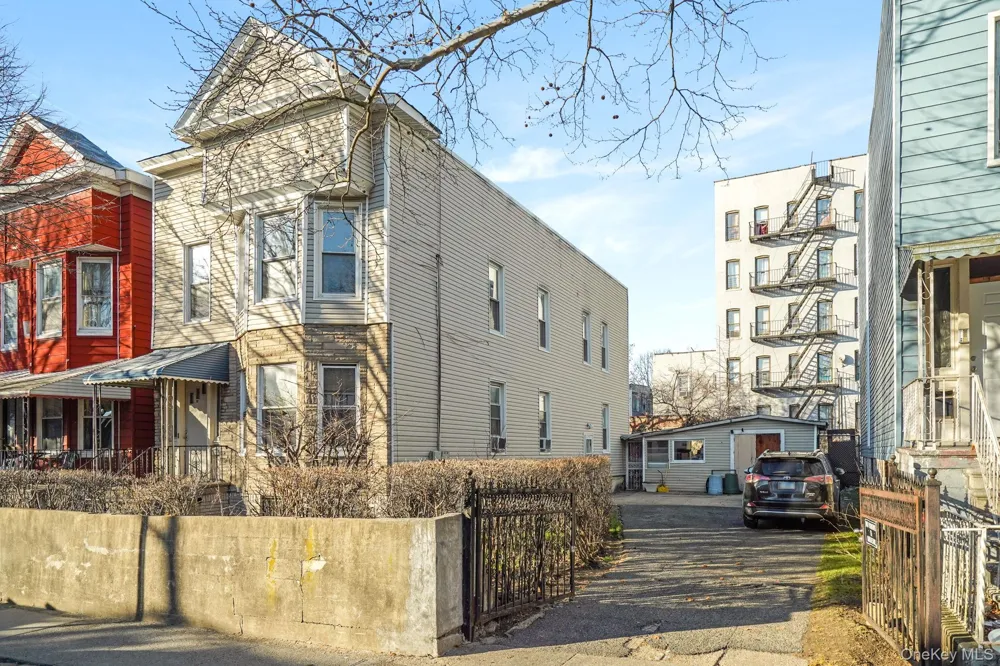 675 E 223rd Street Bronx, NY 10466