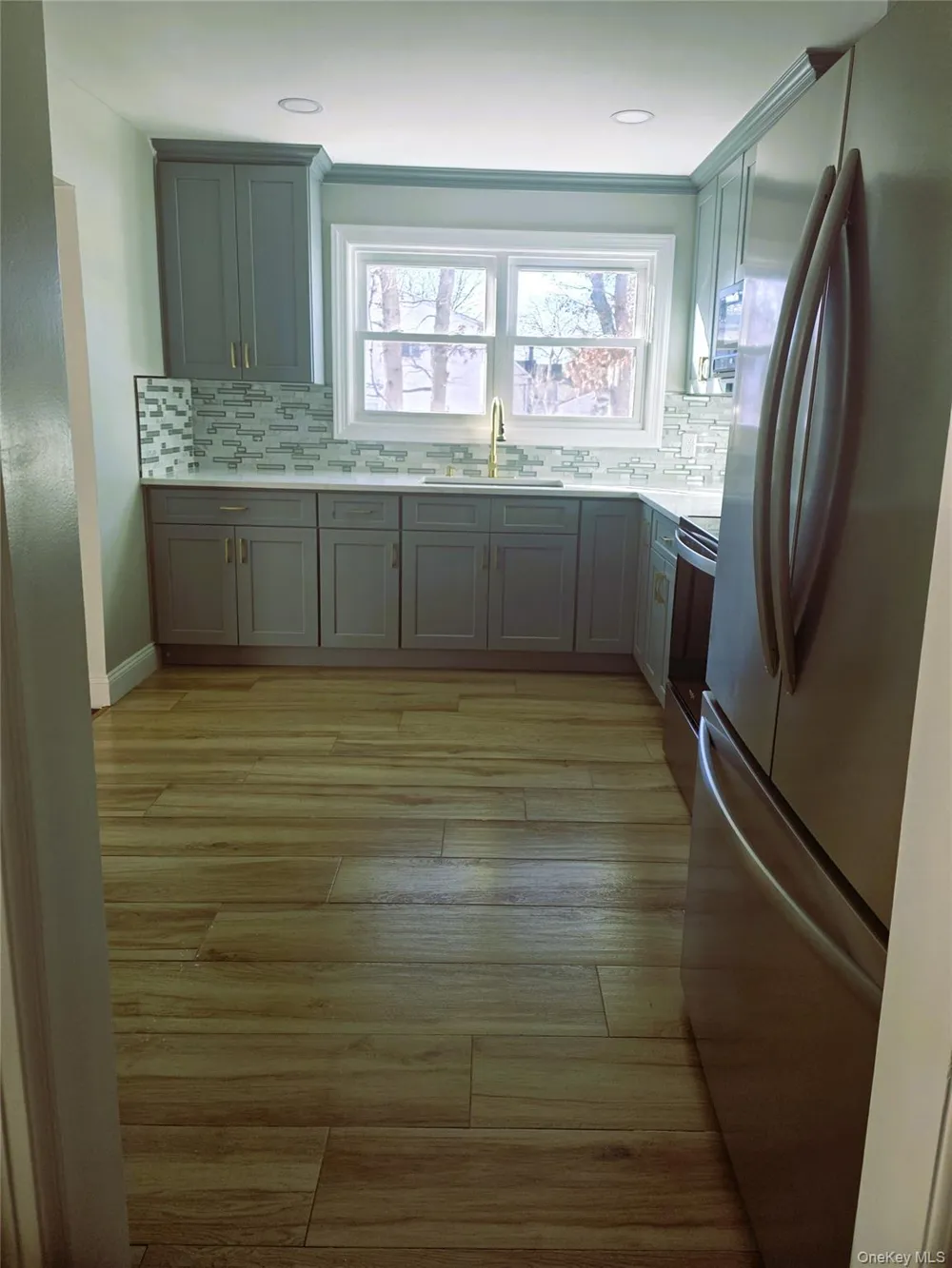 1334 Connetquot Avenue Central Islip, NY 11722