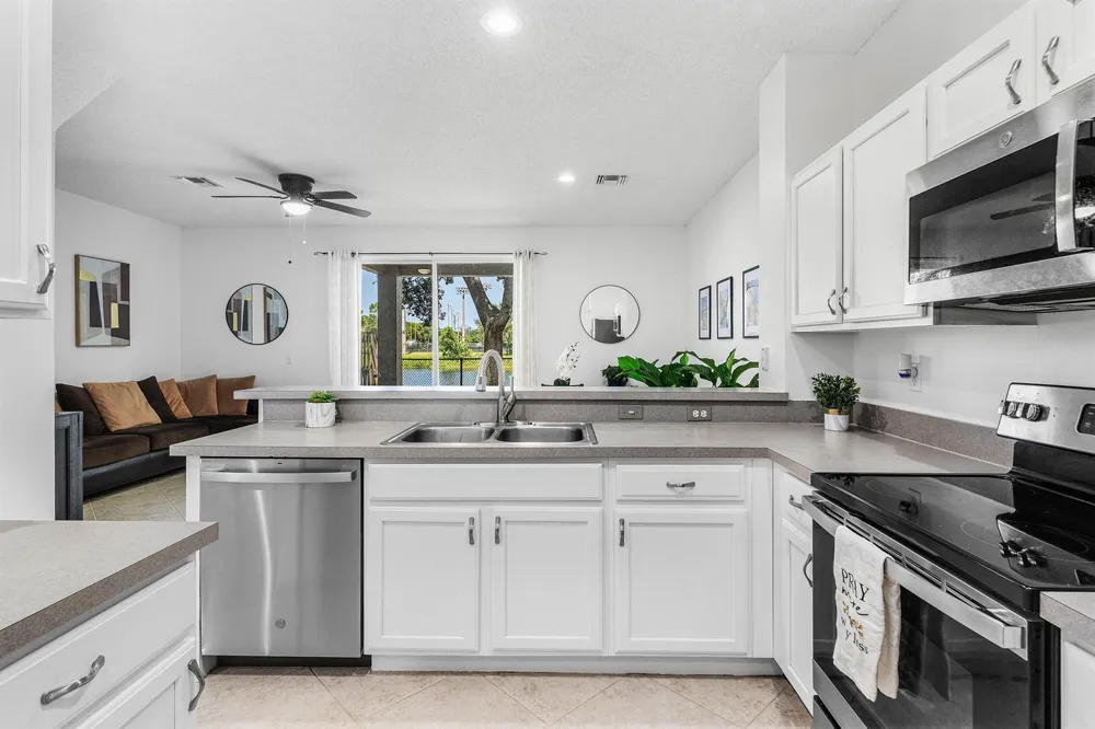 7874 Sienna Springs Drive Lake Worth, FL 33463