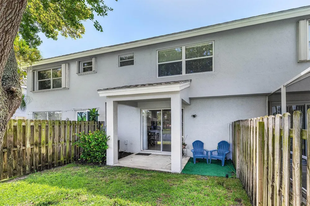 7874 Sienna Springs Drive Lake Worth, FL 33463