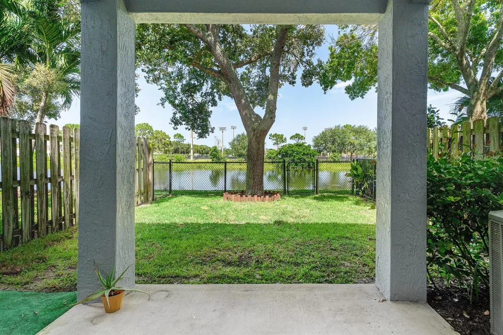 7874 Sienna Springs Drive Lake Worth, FL 33463
