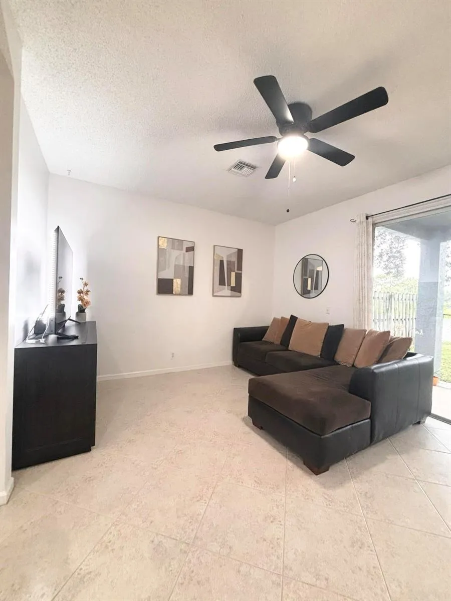 7874 Sienna Springs Drive Lake Worth, FL 33463