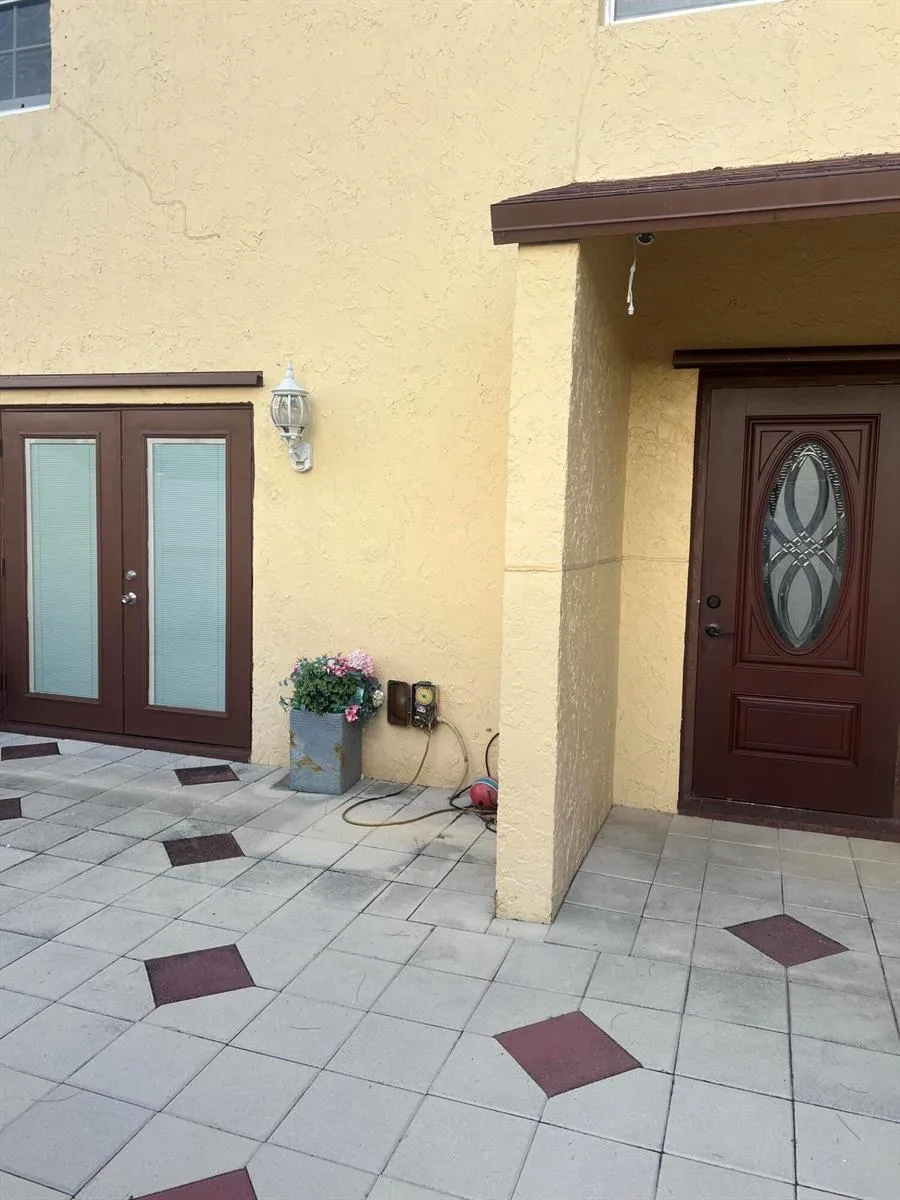 4408 NW 3RD TERRACE Deerfield Beach, FL 33064