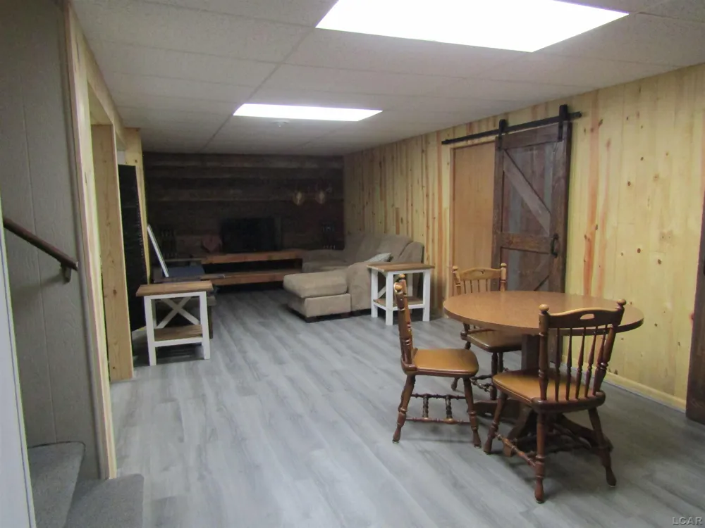 1109 Jane Street Tecumseh City, MI 49286