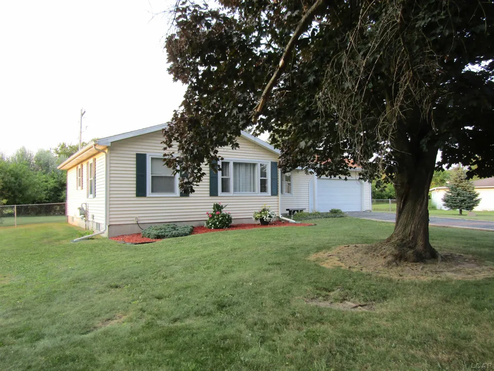 1109 Jane Street Tecumseh City, MI 49286