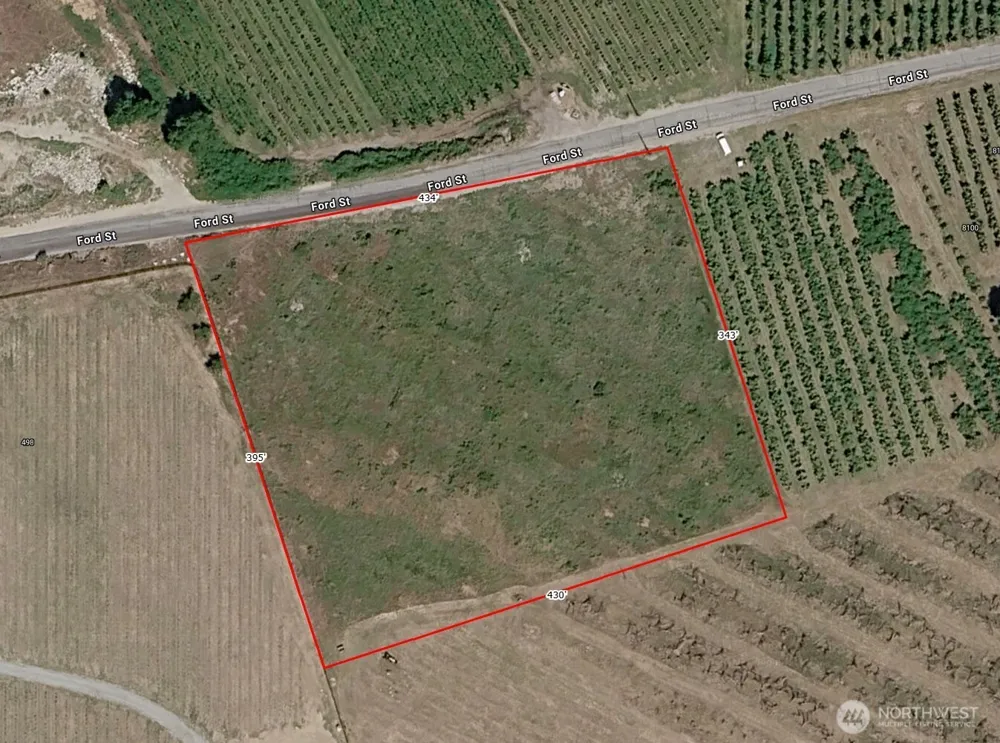 672 Ford Street Manson, WA 98831