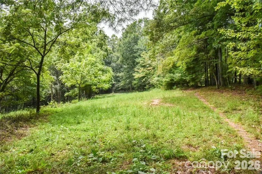 19 Laurel Loop Road Fairview, NC 28730