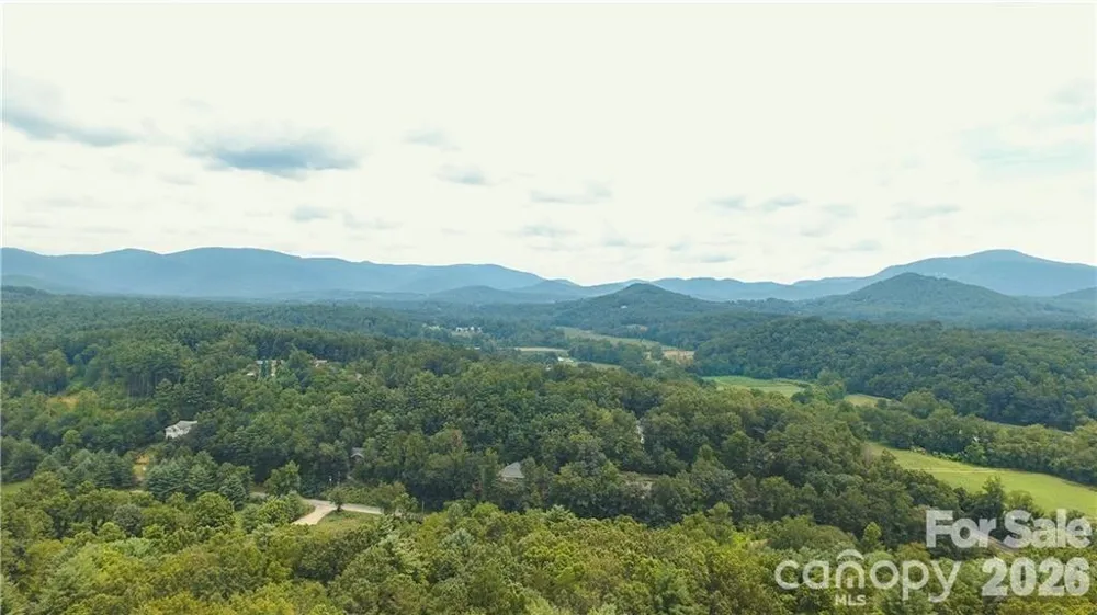 19 Laurel Loop Road Fairview, NC 28730