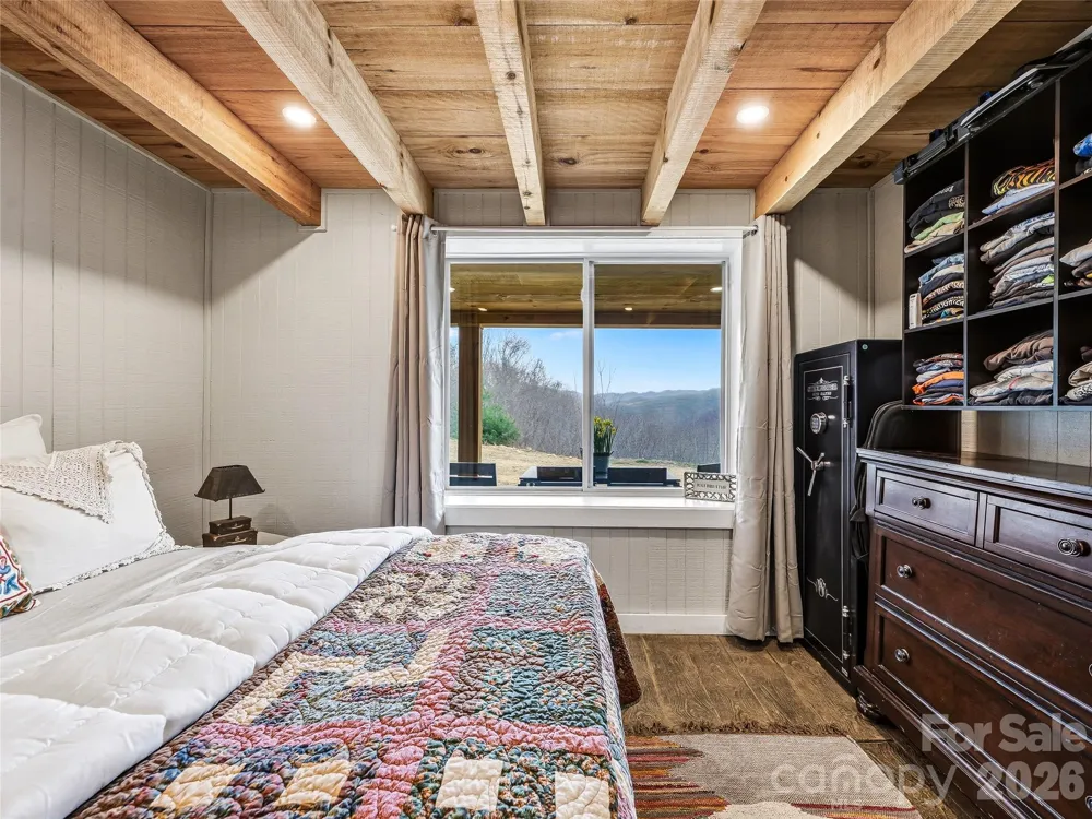 131 White Oak Way Hot Springs, NC 28743