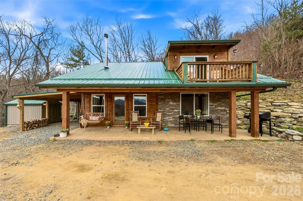 131 White Oak Way Hot Springs, NC 28743