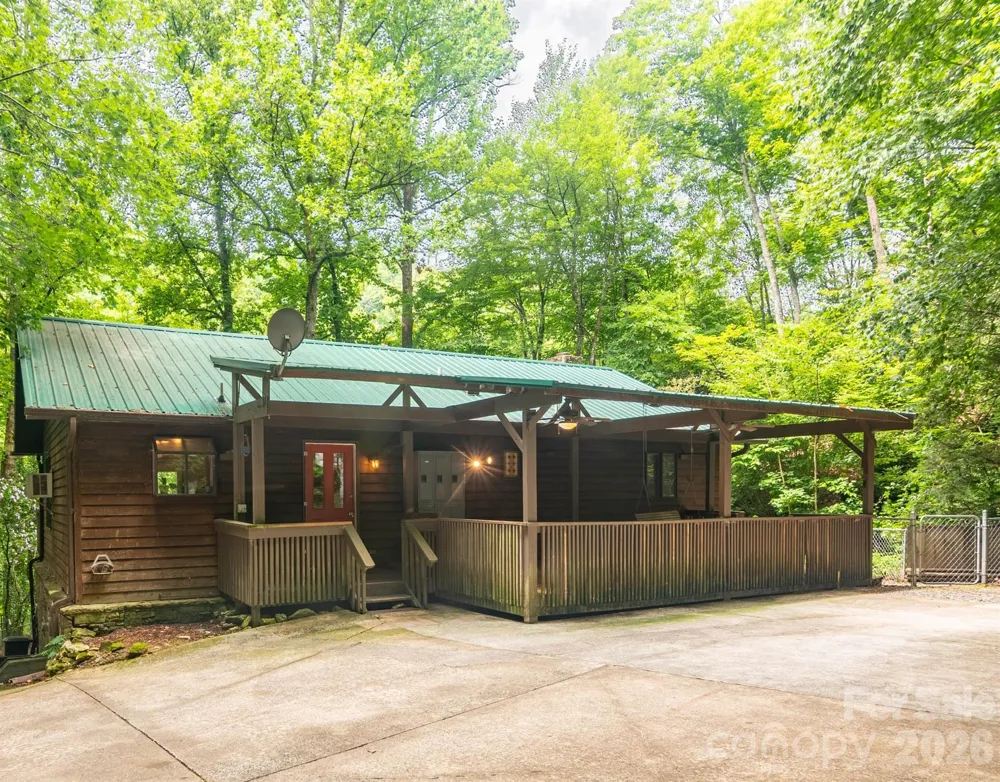 4105 Pickens Highway Rosman, NC 28772